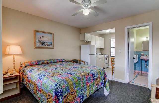 Royal Canadian Motel