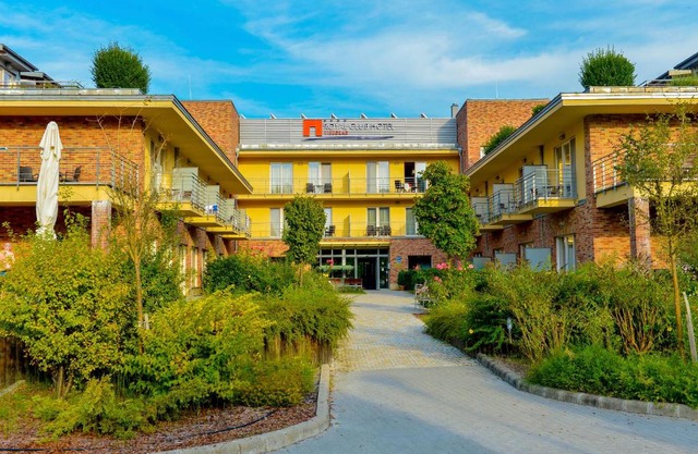 Royal Club Hotel