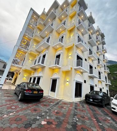 Royal Elite Hotel Kalam by Khan Familia Travels