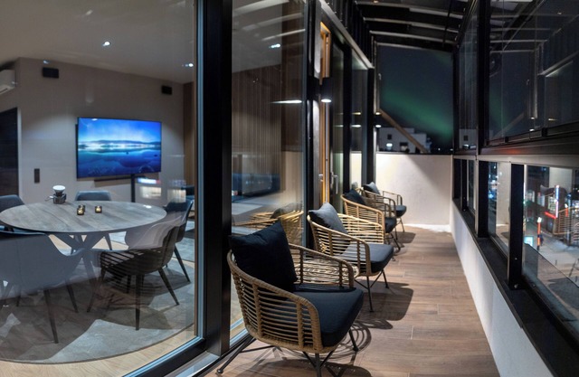 Royal Roi Luxury suite