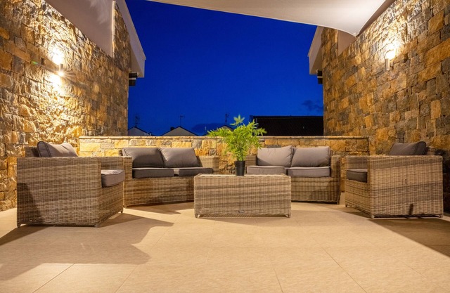 Royalty Suites Seaside