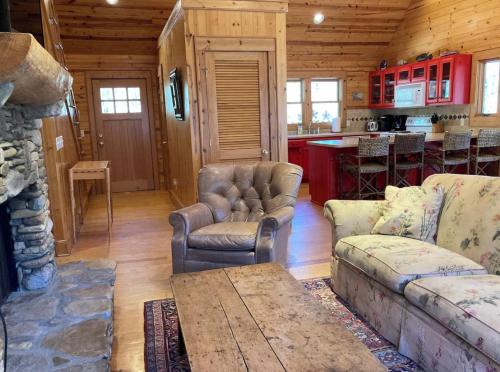 Ruby Cabin at Splendor Mountain