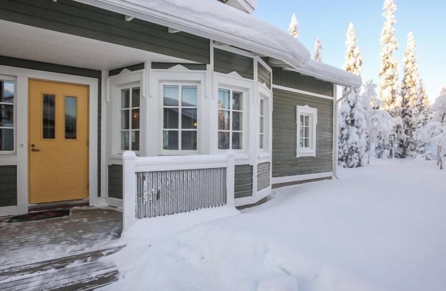 Rukan Taikavuosselin Helmi 8 A by Interhome