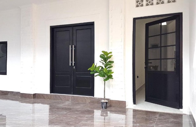 Rumah Benhil, Bendungan Hilir - Senayan