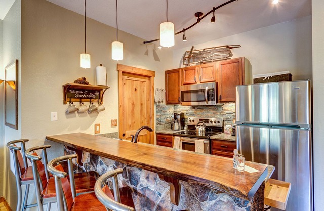 Rustic & Charming Breckenridge Getaway