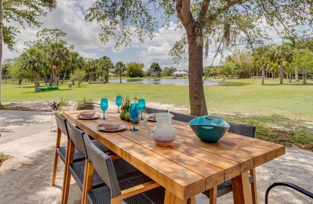 Rustic Palm City Vacation Rental on Horse Farm
