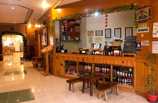 Rusty Nail Inn and Cafe