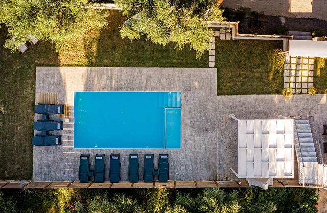 ruvelis villa zakynthos
