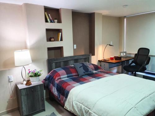 S04 EXECUTIVE SUITES at ITESM CEM Families Tourists & Travelers Choice Foreign Students Companies Executives WELCOME! 10min Izcalli-15min Esmeralda-20min Sátelite-25min AIFA