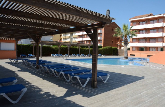 Sa Gavina C, 2 Bedroom apartment with WIFI, POOL, LIFT, balcony or terace.