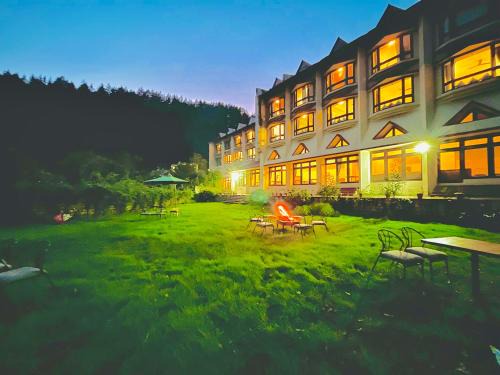 Sagar Heritage Resort, Near Mall Road Manali