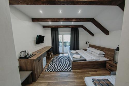 Saliuk Lodge