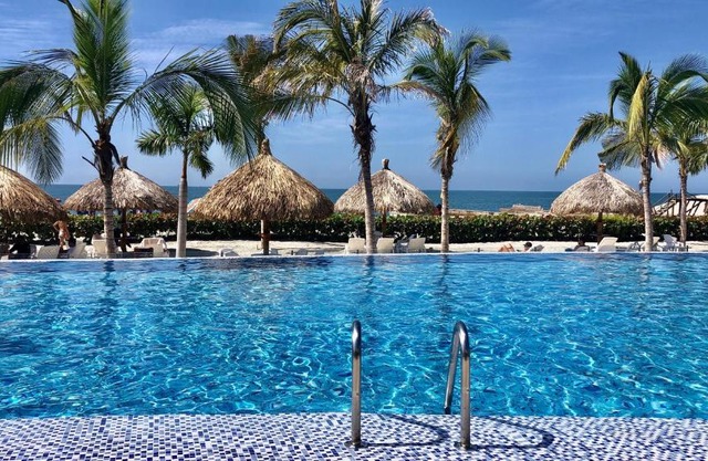 SAMARIA CLUB DE PLAYA by Santa Marta Playa Resort, Preciosos Apartamentos en el sector exclusivo de Pozos Colorados