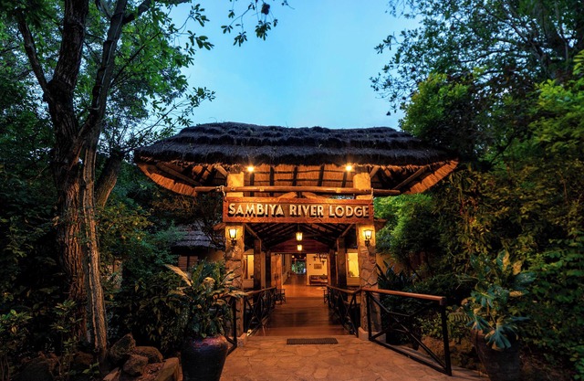Sambiya River Lodge