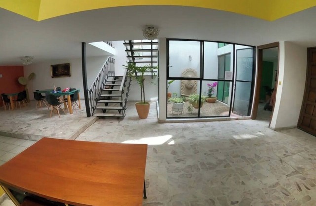 San Antonio House