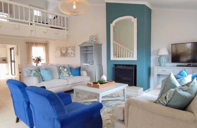 Sanctuary Beach Hideaway | 50m walk onto Beach