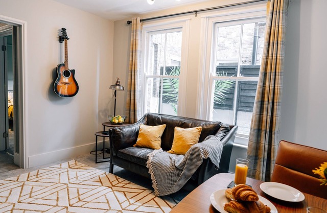 Sanctuary-by-Sea 2 bed Apartment