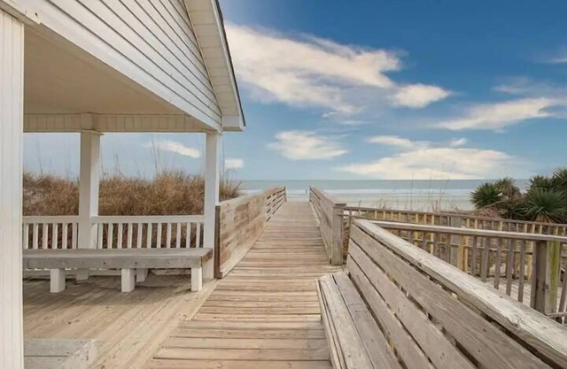 Sandpebble Cottage