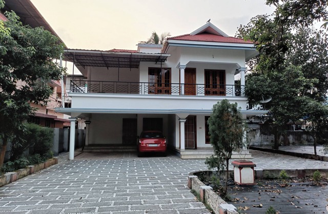 Sanvilla, 2 bhk,vytila,cochin