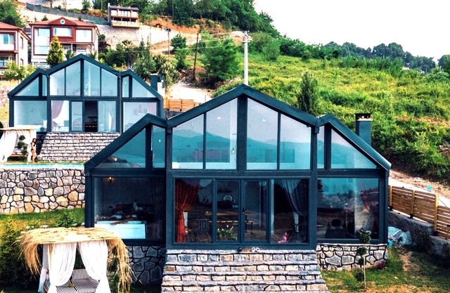 Sapanca Özel Havuzlu 2+1 Bungalov