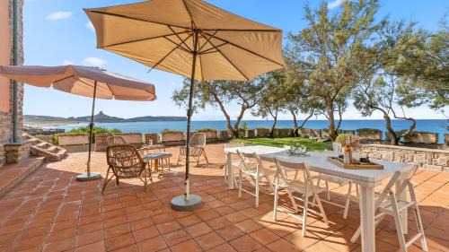 Sardinianworld -Villa Maestrale
