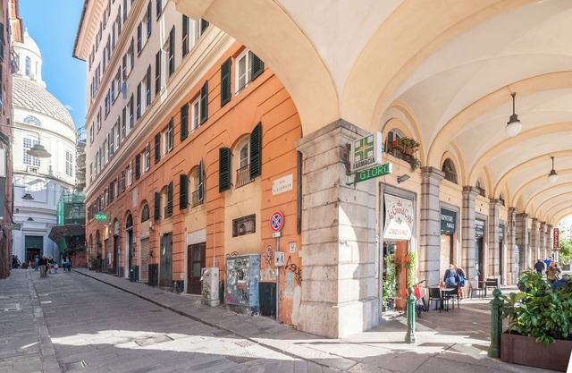 Sauli - Genoa Historic Center and Aquarium