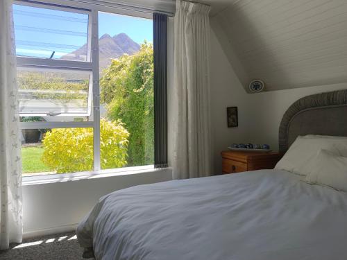 Scenic Bliss Holiday Home