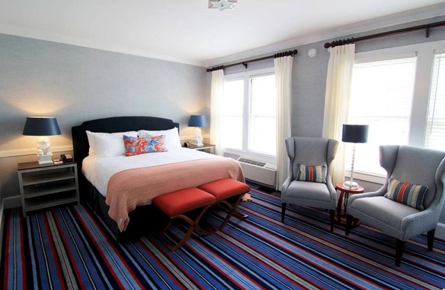 Scenic Downtown Retreat w/Complimentary Breakfast | Near Kennebunk Beach