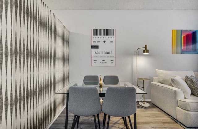 Scottsdale Luxury Studio- Free Parking - Luxe Bed