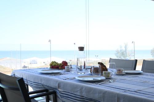 SE125 - Senigallia, esclusivo trilocale fronte mare con piscina