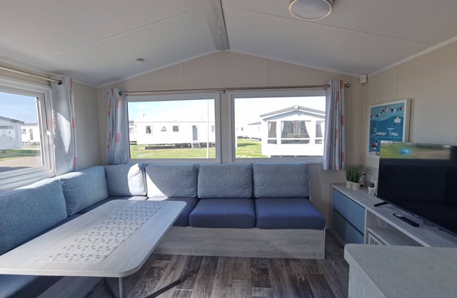 Sea activities Golden Sands beach relax