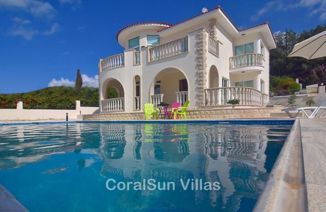 Sea Front Position, Great Villa, Large Pool & Garden, Peaceful area Polis Paphos