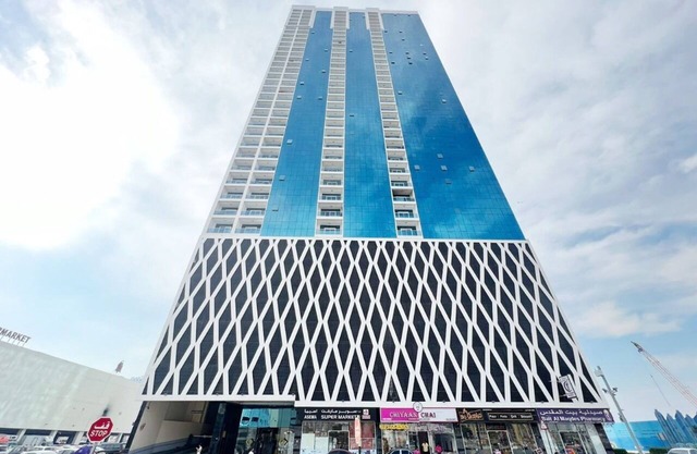 Sea view and higher floor
