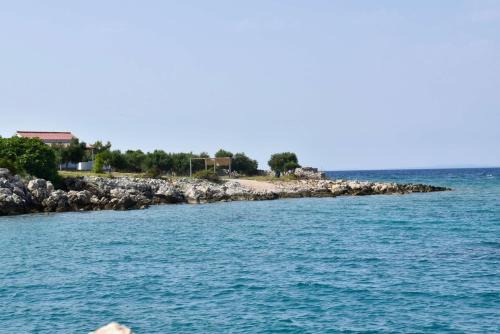 Seaside holiday house Cove Krlic, Pag - 23435