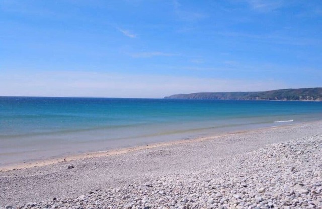 Seaside house, walking distance to the beach, sea view.