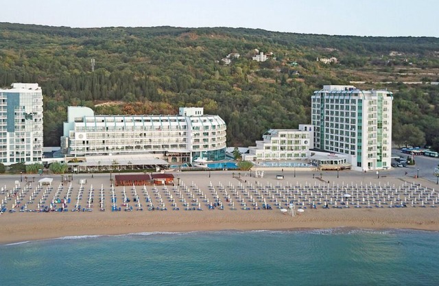 Seaside Studio in Sables d'Or, on the Bulgarian Black Sea Coast