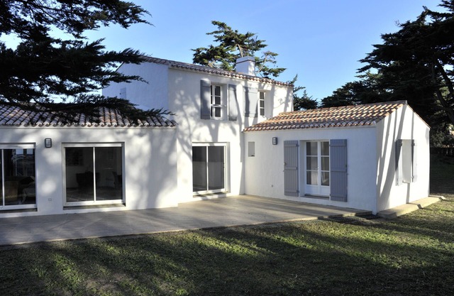 Seaside vacation home, very functional, pets welcome