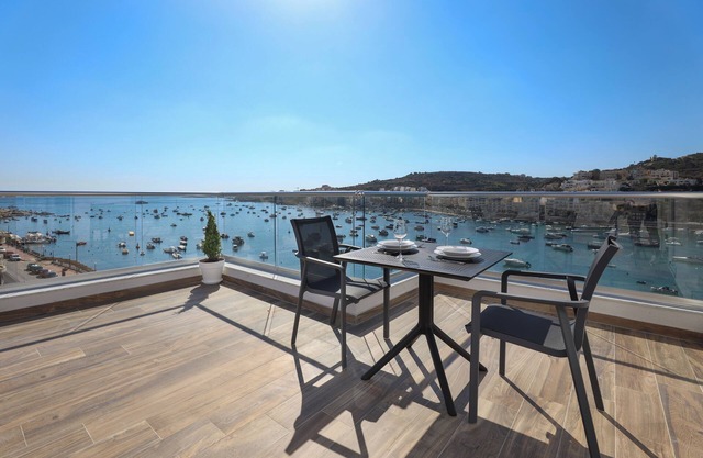 Seaview Stays