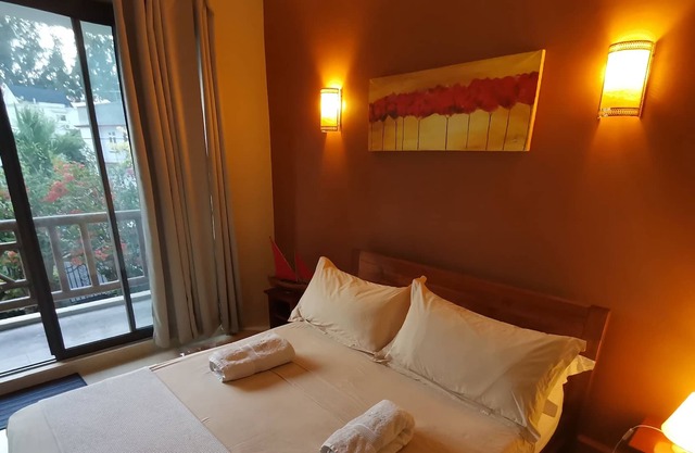 Seaview Yanahita 3 bedrooms apart with common pool