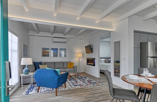 Seaward Beach Modern Bungalows