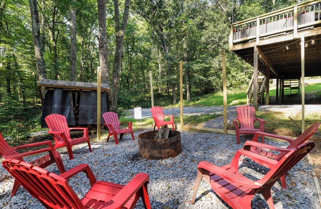 Secluded Forest Retreat w/Game Room, Fire Pit & Near Hiking + Spas
