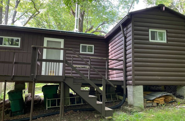 Secluded Off-Grid Cabin on 20 Acres of Woodland Featuring Many Ways to Enjoy