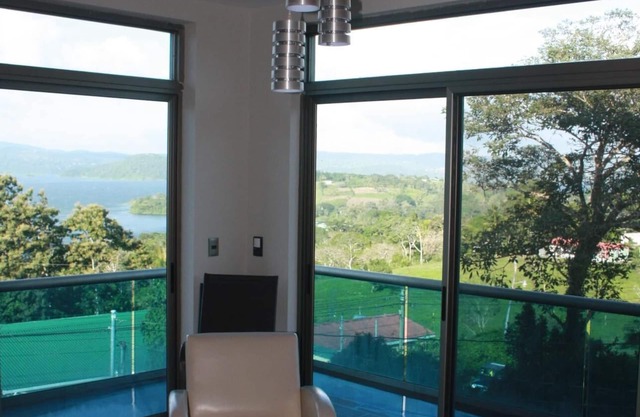 Second Level Luxury Condo with Astonishing Lake Arenal Views