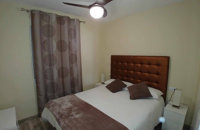 SEMI-DETACHED HOUSE WITH PATIO IN THE PEÑISMAR AREA (NORTH BEACH)