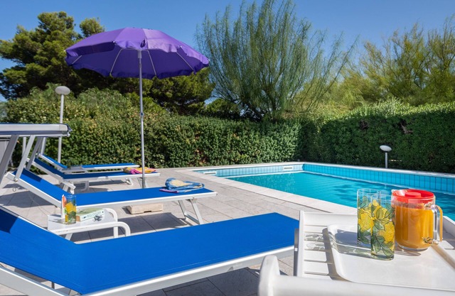 Semi-Detached House with Private Pool close to the Beach