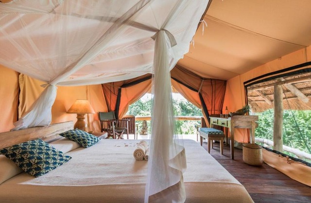 Semliki Safari Lodge
