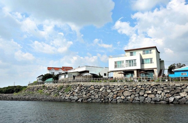 Seogwipo Hesede House Pension