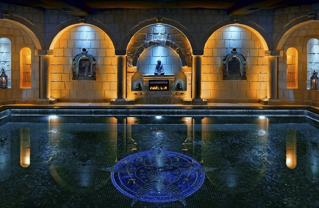 Seraphim Cave Suites & Spa