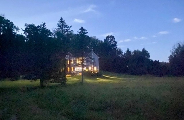 Serene Charming Tranquile Farmhouse