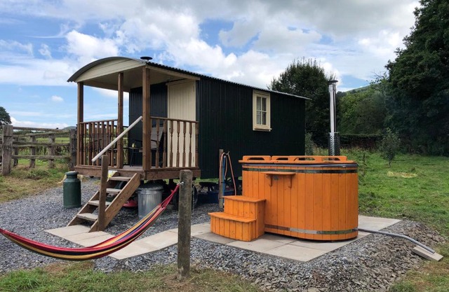 Shepherds Hut at The Retreat